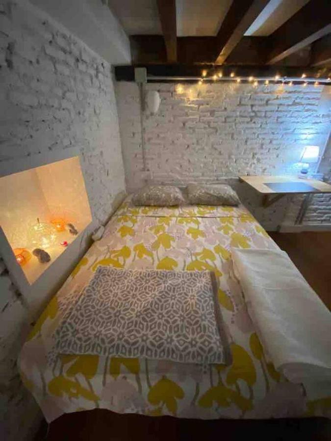 Airbhouse Private Rooms & Apartments 세비야 외부 사진