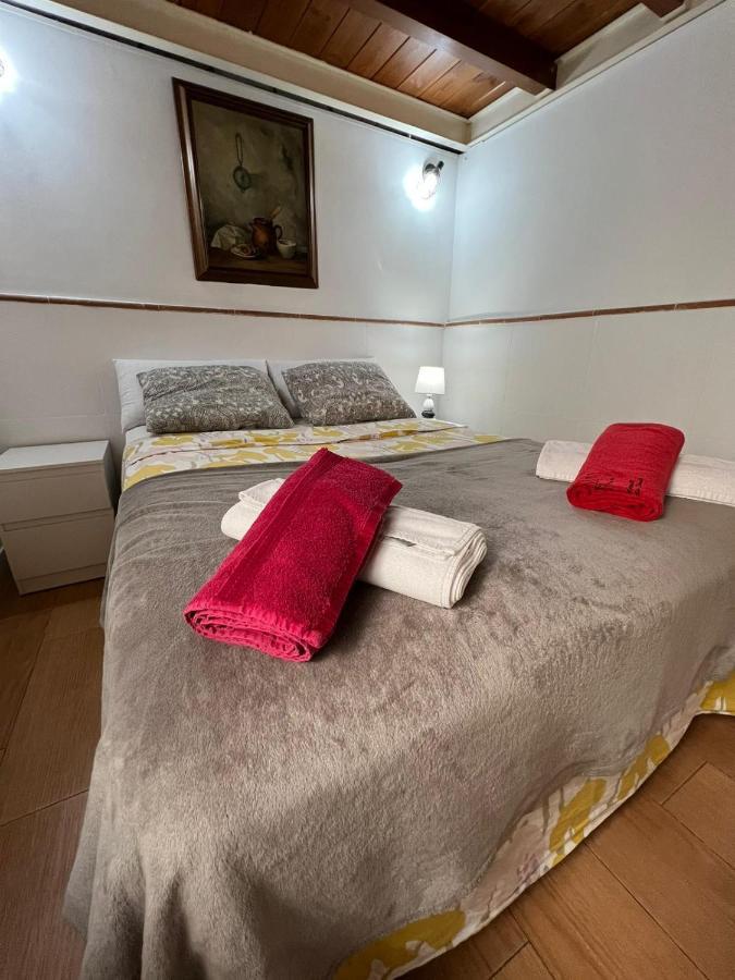Airbhouse Private Rooms & Apartments 세비야 외부 사진